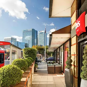 Hotell Ibis Docklands Canary Wharf, London